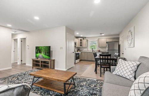 Joyful 5-Bedroom Home - Foto 8