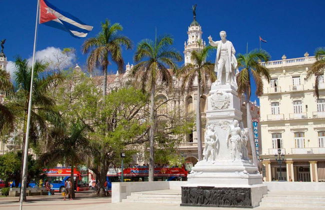 Havana Sightseeing Tram Tour - Photo 2
