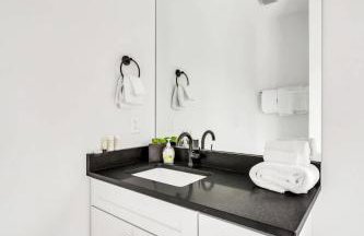 Luxury Villa close Broadway with Garage and Fire Pit - Foto 24