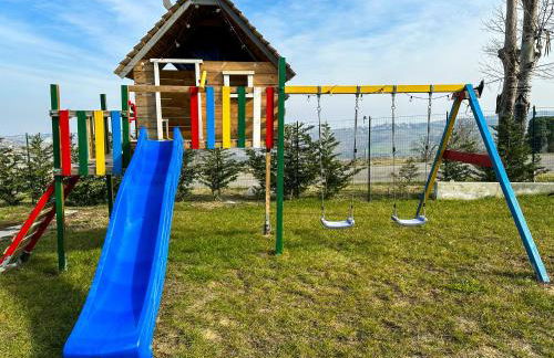 CASA VACANZA CON PISCINA,AREA GIOCHI BAMBINI. - Foto 6