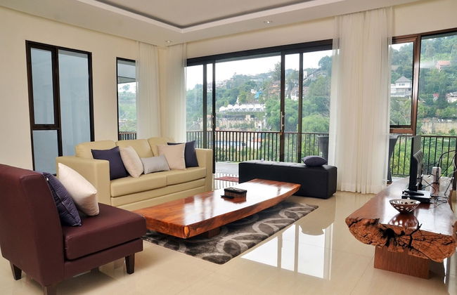 Chamomile Hill View 6BR Villa pool and movie room - Photo 16