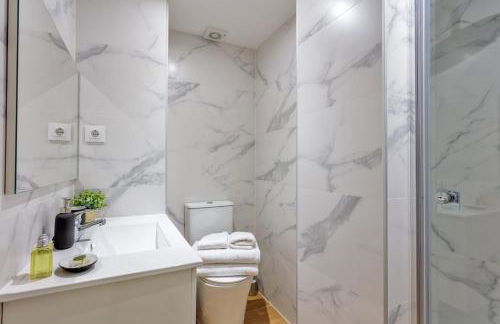 2 bedrooms in Chamartin area Orense II - Foto 10