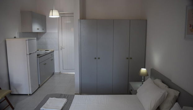 Lefteris Insta-worthy Studio With Garden View - Foto 4, Habitación