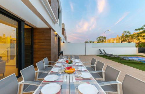 Luxurious & Comfy by Fidalsa - Photo 9