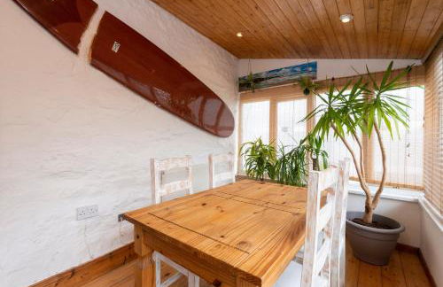 Stylish Cottage - Walk to Beach & Pubs & Fast WiFi - Foto 19