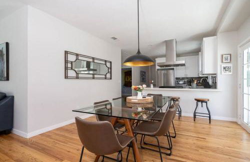 Fabulous New 4BR/3BA House in Mission Hills - Foto 8