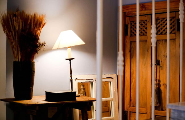 Suitur beachfront duplex with pool and sea views - Photo 41