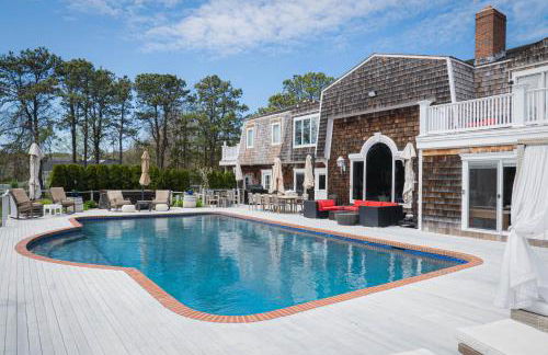 The J Luxury Villa - Southampton Poolside Retreat with Sauna - Foto 3