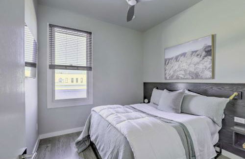 Centrally Located San Marcos Unit with Parking! - Photo 17