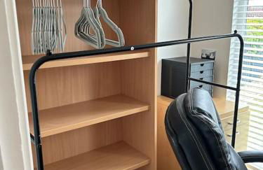 Cosy Studio Cabin with Optional Hot Tub Lilliput near Sandbanks beach - Photo 11