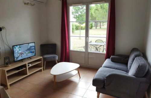 Villa 45 M2 dans parc arboré avec piscine - Foto 3