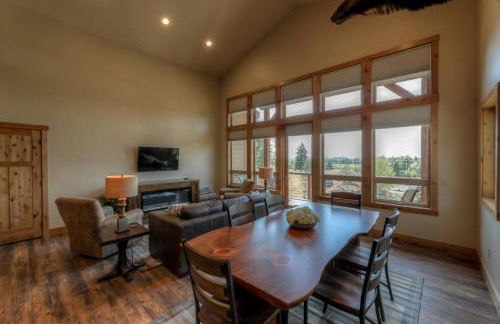 Luxury Townhome in Exclusive Eagle Bend - Photo 32