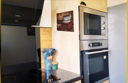 Évreux Central Lodge - Netflix - Wifi Fibre - Proche Gare Sncf & Centre-ville - Foto 22