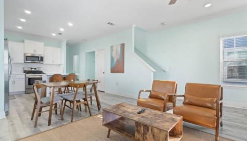 Walk to downtown seafood market Bay views - Foto 3