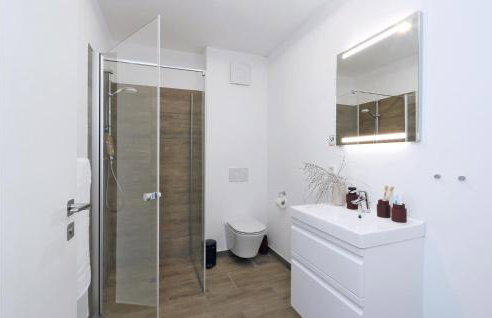 Beautiful Home In Lembruchdümmer See - Foto 13