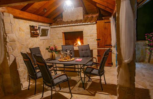 Villa Mara - Photo 17