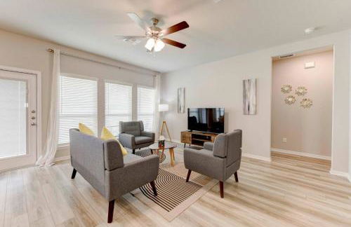 Charming Troy Escape Comfort Near Waco - Foto 14