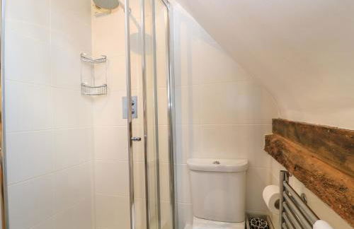 April Cottage - Photo 18