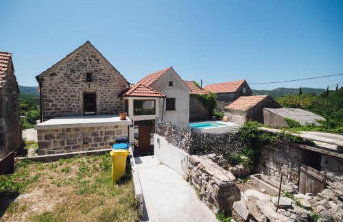 Maison Laurel - Beautiful Stone Estate With Private Pool, Near Split and Omiš - Foto 33