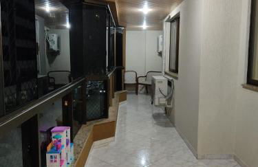 LINDO AP NA RUA 252, NO CORAÇÃO DE MEIA PRAIA - Foto 7