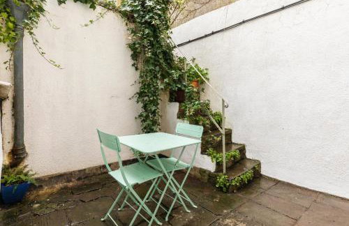 Cosy Garden Flat with work space near Clifton - Foto 24
