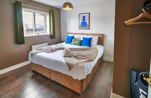 4 Spacious Bedrooms, En-Suites, Private Driveway, Tamworth Accommodation for Contractors and Families - Foto 1