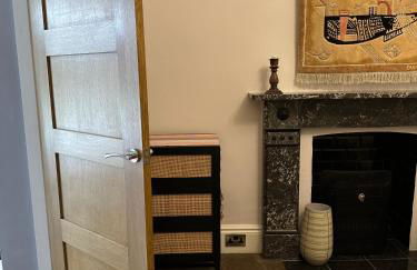 Harringtons - Photo 5