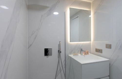 #11 Alex suite terrace parking AC 2 BDR 5mins to sea - Foto 41