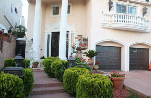 Entire Second Flr - Santa Monica Luxury Roman Villa - Foto 16