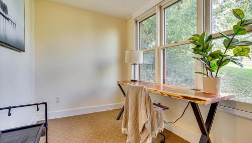 Near Colleges Pet-Friendly Duplex in Northfield! - Foto 3