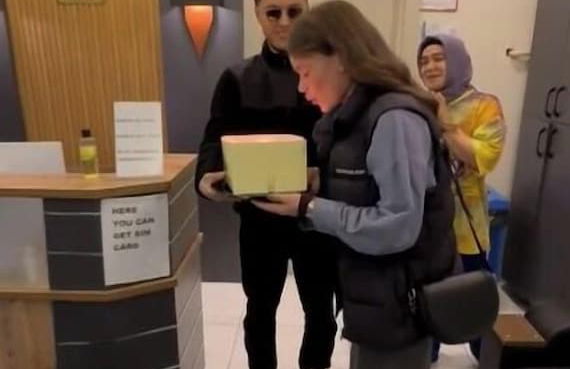 Yellow Bull Istanbul - Photo 15