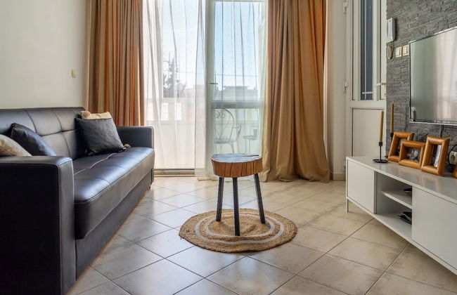 Modern Apartment With Balcony, Near Shopping Mall - Foto 1