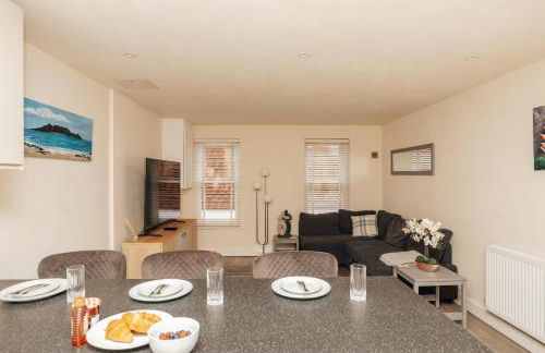 Henley Town Centre With Parking - From 110 Per Night - Foto 36