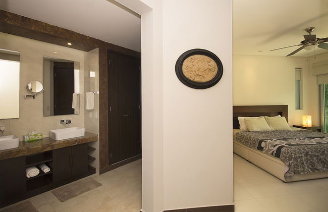 Downtown Apartment Oasis 12 - Photo 2