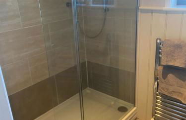 The Tack Room Cottage - Sleeps 4, Garden & Parking - Foto 52