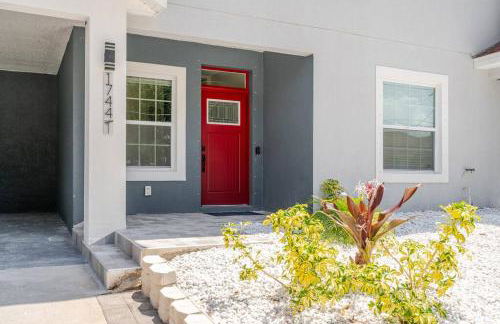 4 Bedroom 3 Full Bath Boho Oasis Saltwater Pool Near Downtown, North of Hyde Park Sleeps 12 Pets OK - Foto 46