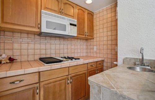 Relaxed Tropical NAPLES Retreat 5 mi to Beach home - Photo 22