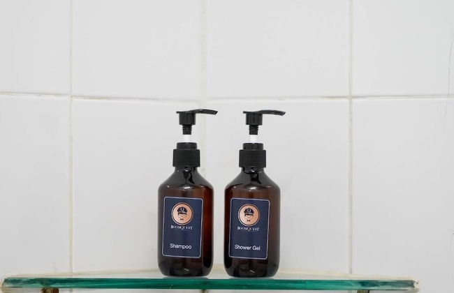 RoomQuest SPS Hotel and Residence - Photo 18