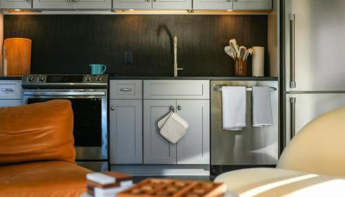 Remodeled 2BR Downtown Near Acrisure Stadium - Foto 4