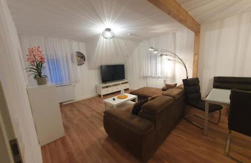 3-Zimmer-Wohnung, Küche, Bad nähe Bahnhof Mühlacker - Foto 3