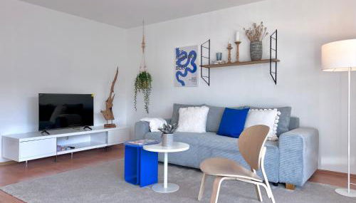 TIMELESS APARTMENT: FREE PARKING + BALCONY - Foto 2