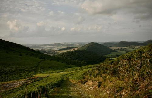 Two unique cabins wrapped in beautiful welsh scenery - Foto 76