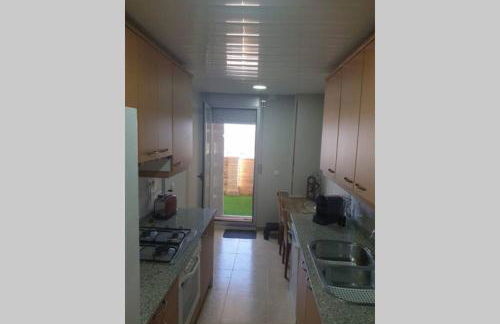 Apartamento para 5 personas frente al mar con piscina y parking - Foto 19