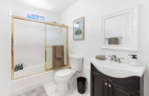 Spacious Culver City 4BR - Half Block from Amazon - Foto 18