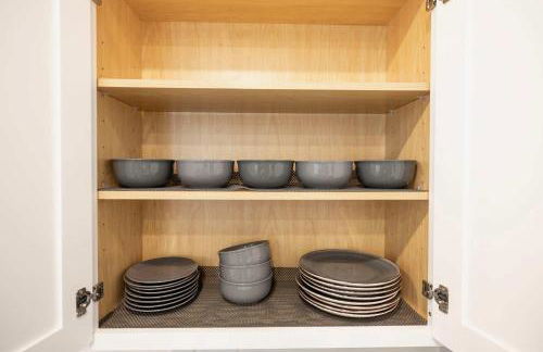 4 Min to Downtown - 10 Min to Elon - Washer and Dryer - Foto 34