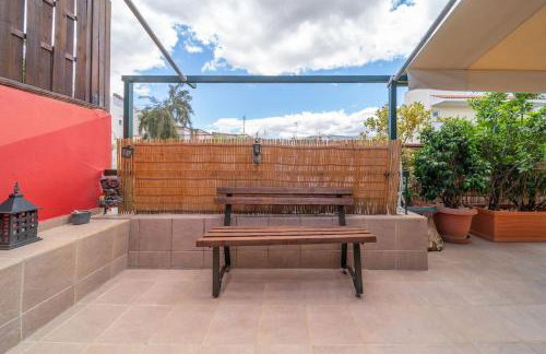 The HostMaster Ethnic Touch Feel Studio - Photo 10