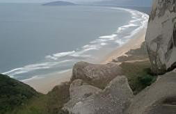 Casa Perto das melhores praias Florianópolis, 8 pessoas, ar condicionado, tv, wifi, cozinha completa, lavanderia, - Foto 52