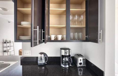 Loop 1BR w gym pool lounge 1 block from L CHI-671 - Photo 7