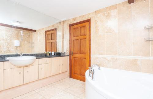 Poplar Farm Barn - Spring Functions Events Welcome - Pass the Keys - Foto 44