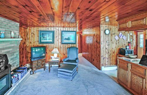 2 Mi to Boat Ramp! Family Cabin on Long Lake - Foto 5